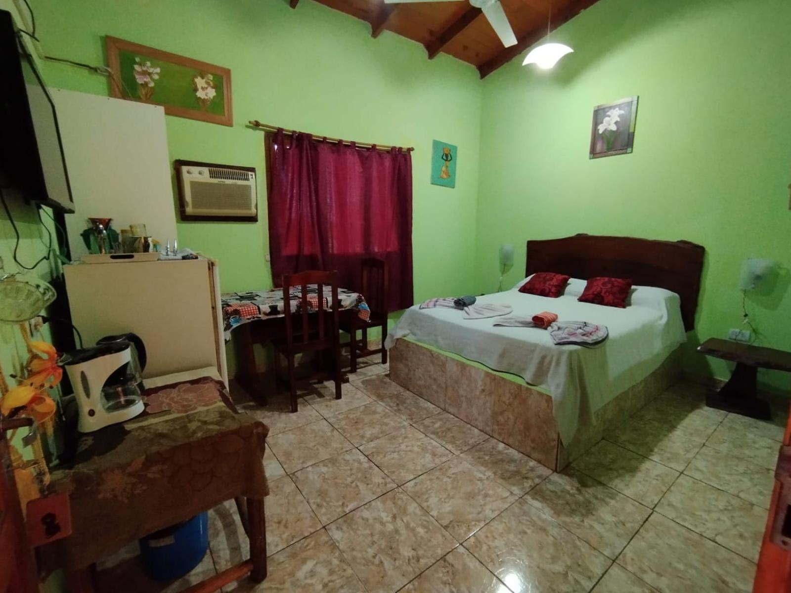 بويرتو إجوازو El Paraiso Apart Hotel المظهر الخارجي الصورة